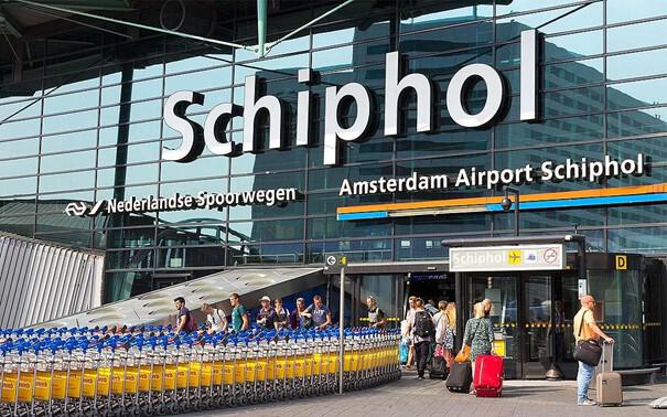 schiphol.jpg